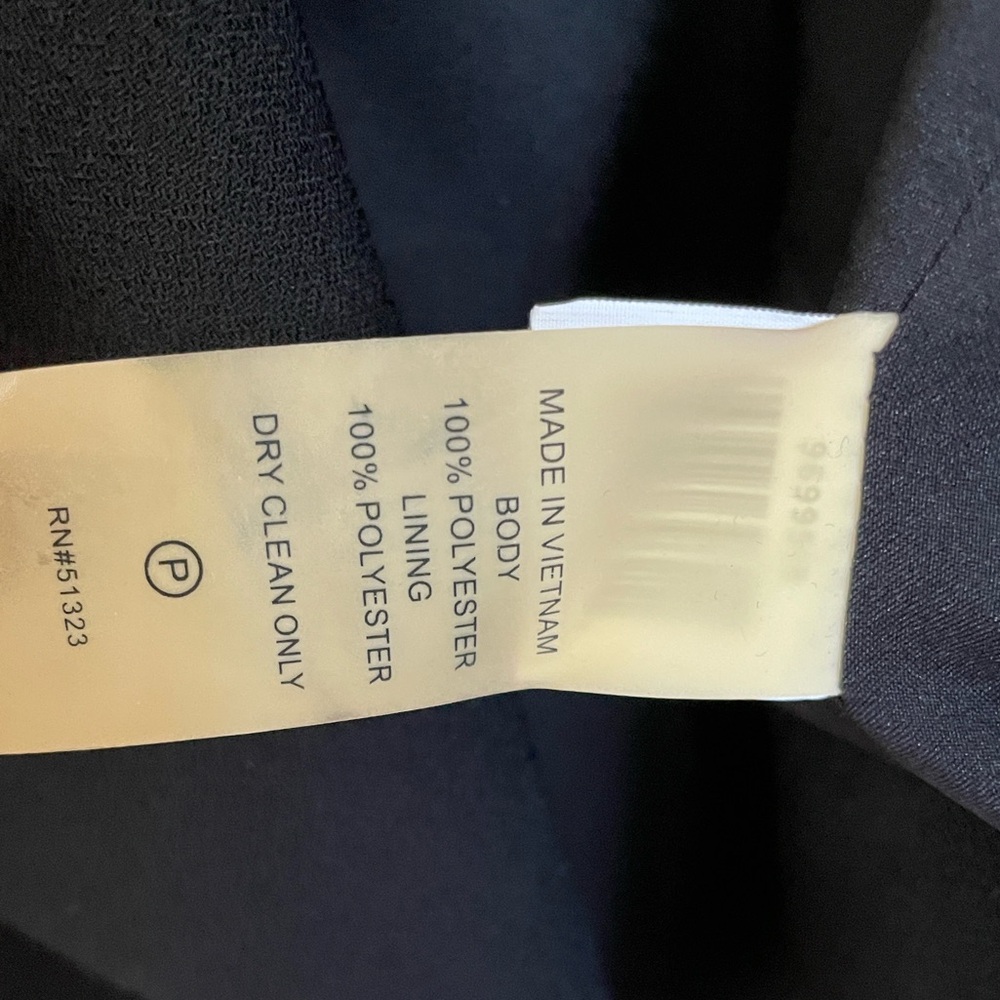 Vince Camuto Elegant Black Blazer - Picture 6 of 6